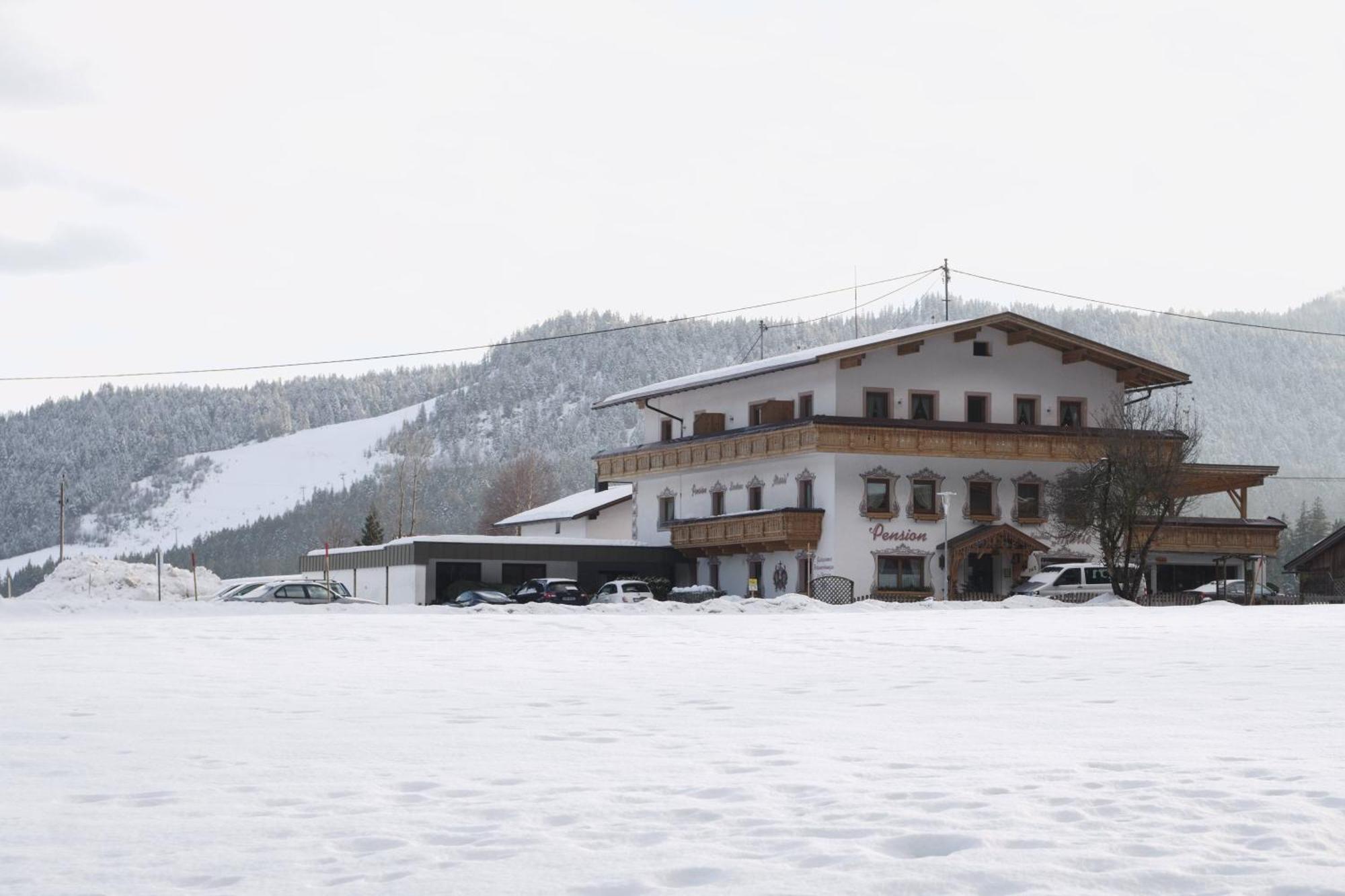 Pension Und Apartments Landhaus Marie Leutasch Exteriér fotografie